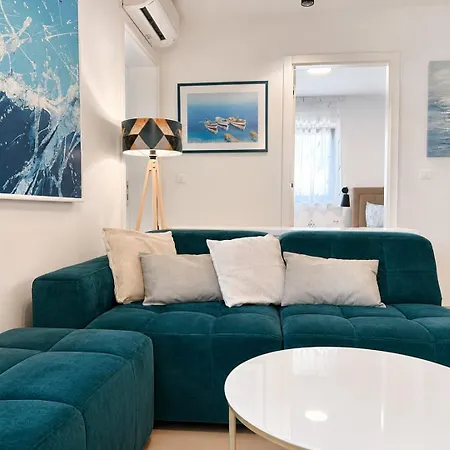 Coastal Escape With Pool *